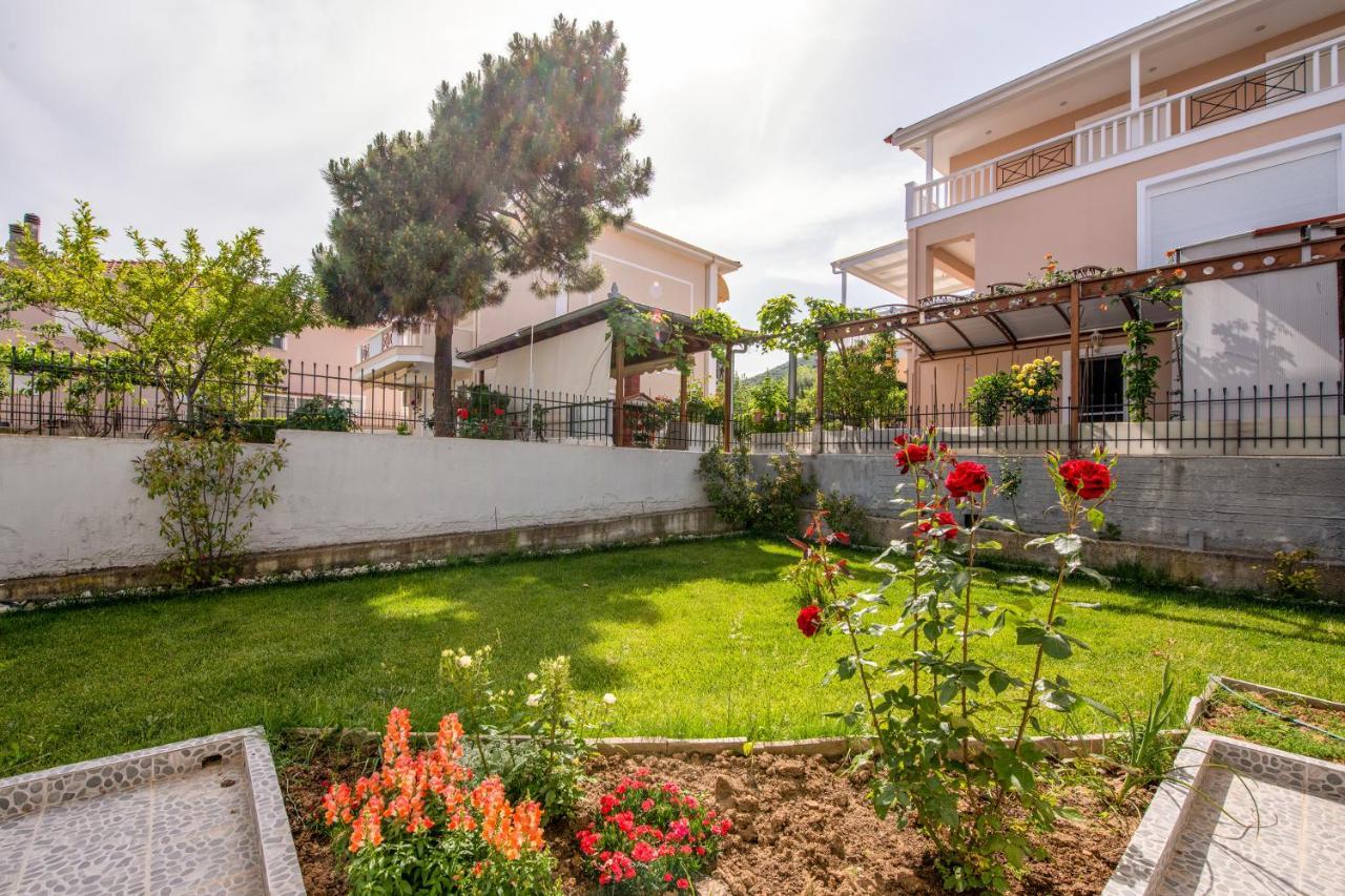 W1 Rooms Kavala Eksteriør billede