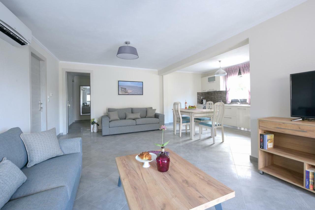 W1 Rooms Kavala Eksteriør billede